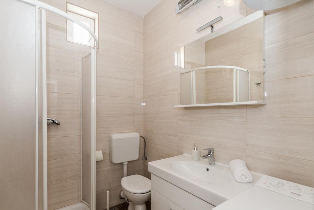 Apartment Kampanel Turanj